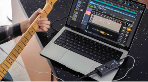 iRig USB: کارت صدای کوچک و اقتصادی IK برای گیتاریست‌ها