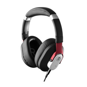 Austrian Audio Hi X15